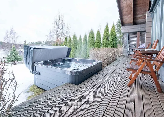 Pohjoistuuli - 5+1 Henkiloelle, Luoteis-himos Ski-in/out 56m² + 11m² *