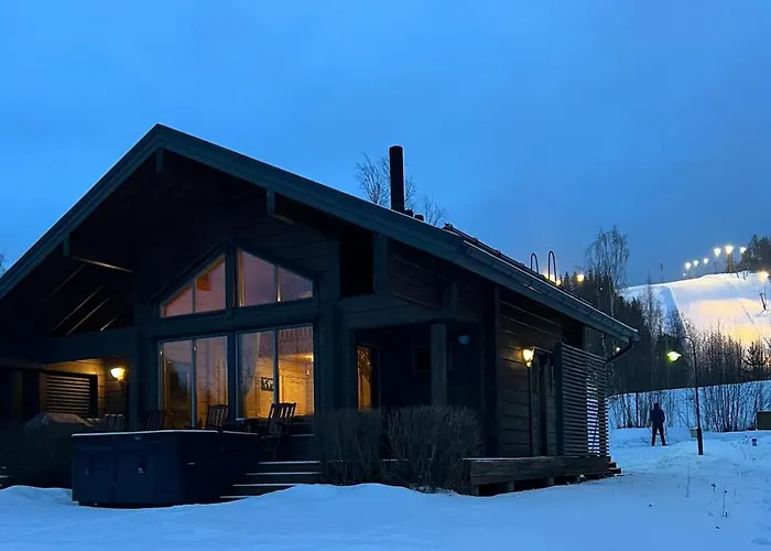 Villa Pohjoistuuli - 5+1 Henkiloelle, Luoteis-himos Ski-in/out 56m² + 11m² *