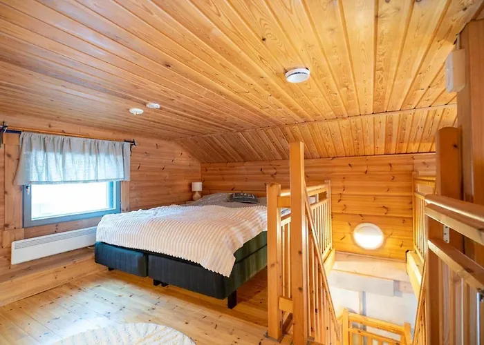 Pohjoistuuli - 5+1 Henkiloelle, Luoteis-himos Ski-in/out 56m² + 11m² Villa Jämsä