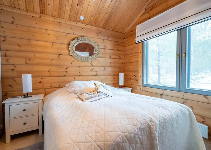 Pohjoistuuli - 5+1 Henkiloelle, Luoteis-himos Ski-in/out 56m² + 11m² Villa