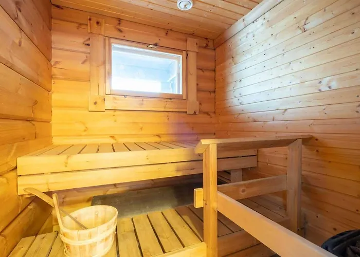 Pohjoistuuli - 5+1 Henkiloelle, Luoteis-himos Ski-in/out 56m² + 11m² Villa *